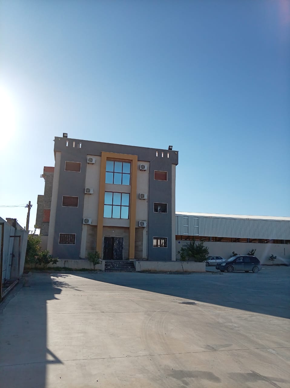 الموقع 2